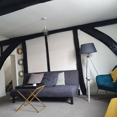 Grade I Listed Luxury Apartment In Hertfordshire Ware Kamer foto